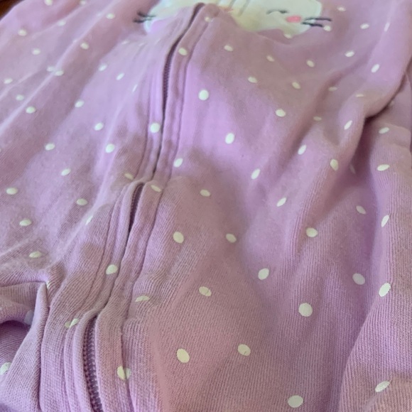 🍊5/$25 Carter's Lavender and White Polka Dot Footie size 3-6m - Picture 5 of 7